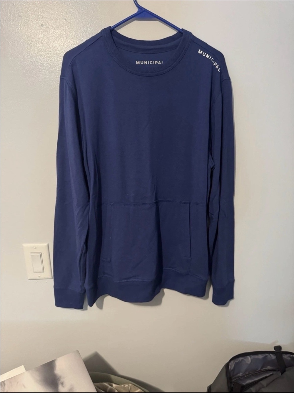 Municipal Trophy Crew Sweatshirt Dusk Blue Medium EUC